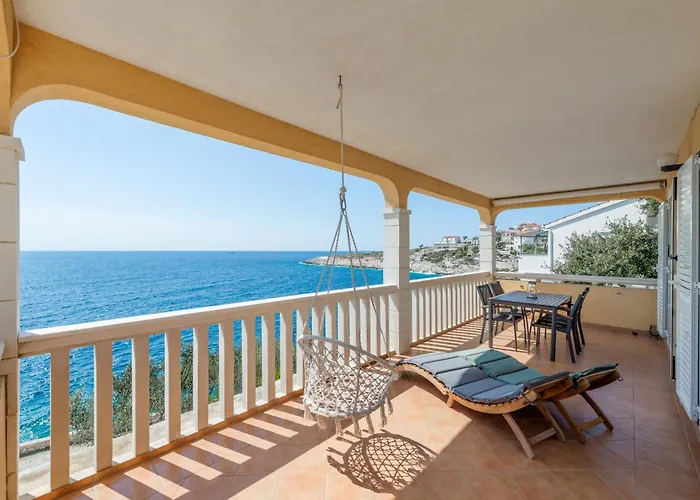 Huging The Horizon. Appartement *